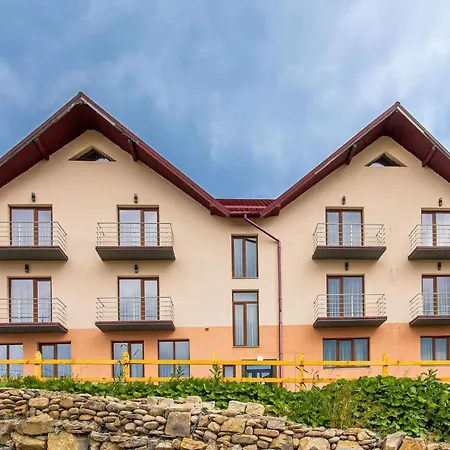 Szálloda шепіт лісу