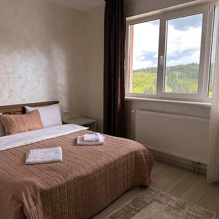 шепіт лісу Hotel