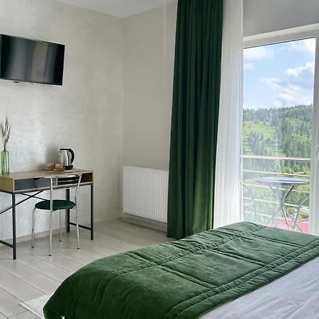 шепіт лісу Hotel