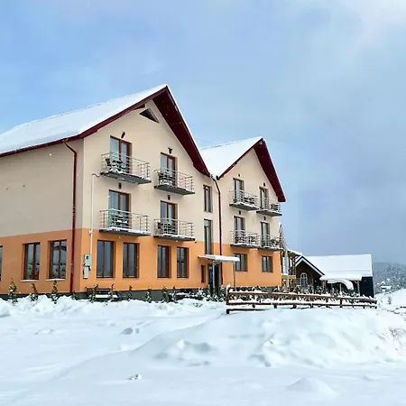 шепіт лісу Otel